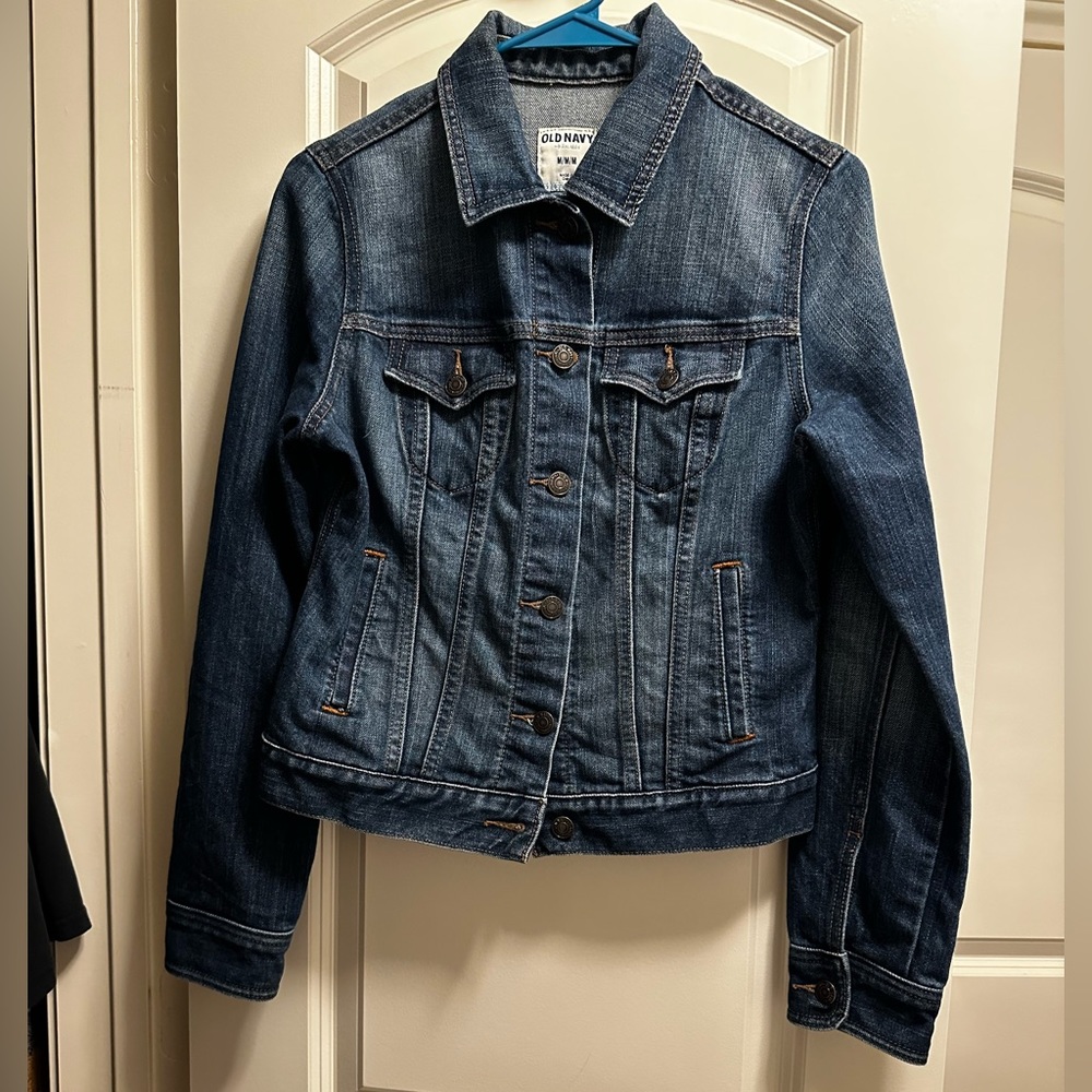 Old Navy Women’s Classic Jean Jacket